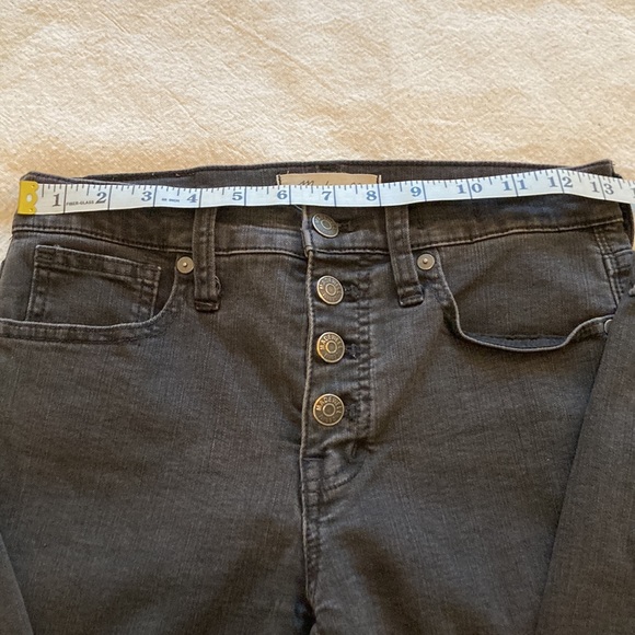 Madewell 9” high rise skinny jeans, button fly, black, raw distressed hem, 26T - Picture 9 of 15